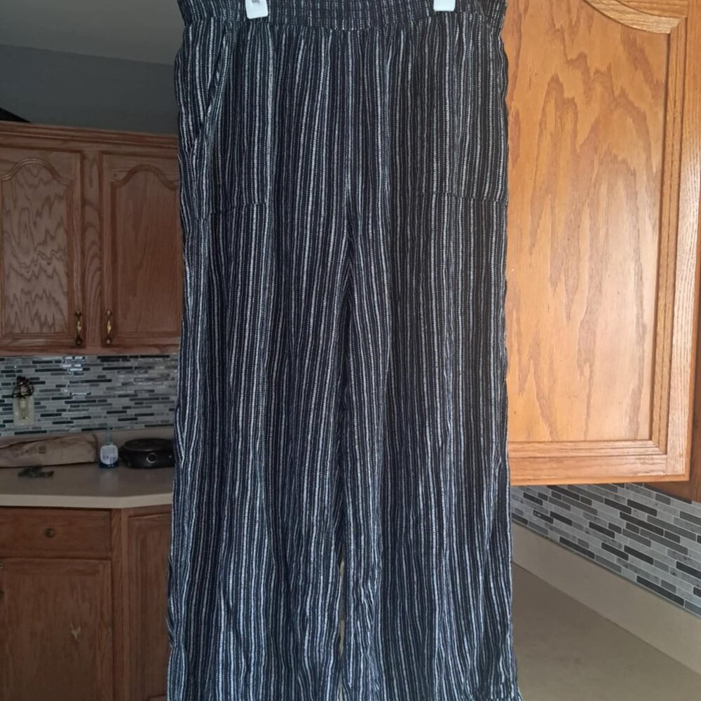 TIme  AND TRU WOMENS PANTS SIZE L